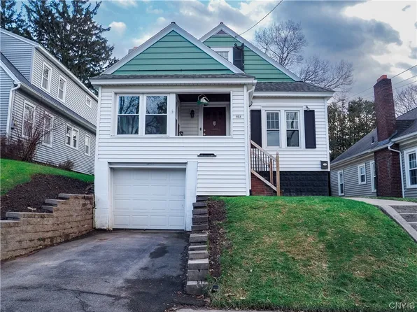 924 Glencove Rd, Syracuse, NY 13206