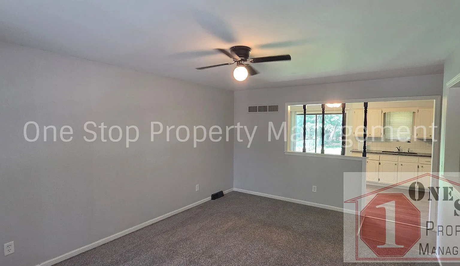 3 bedroom, 2 bathroom Duplex in Independence — Photo 2