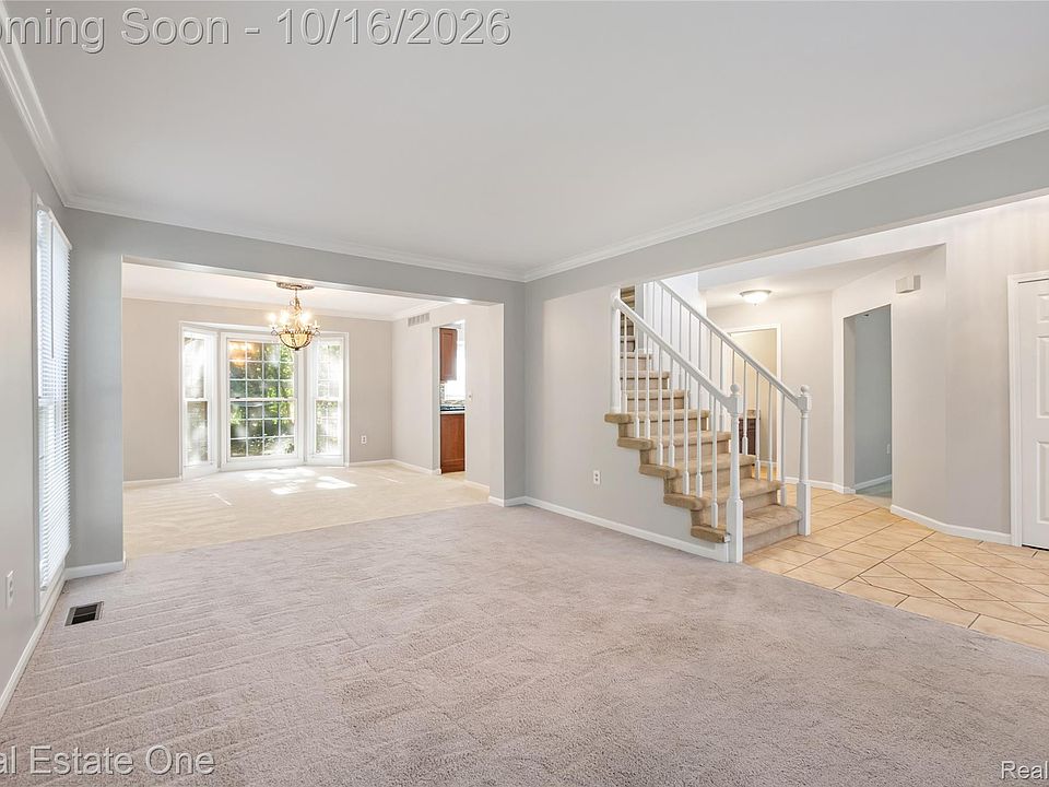 7411 Meadowcrest Ct, photo 6