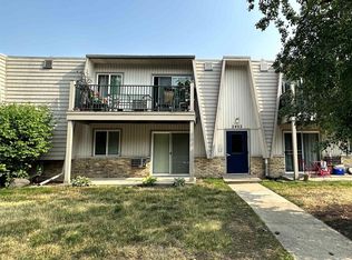 2402 Independence Ln APT 105, Madison, WI 53704