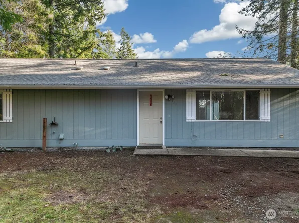 111 NE Santa Maria Lane, Belfair, WA 98528