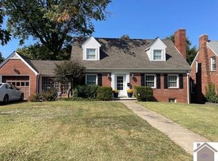 3445 Forest Cir, Paducah, KY 42001