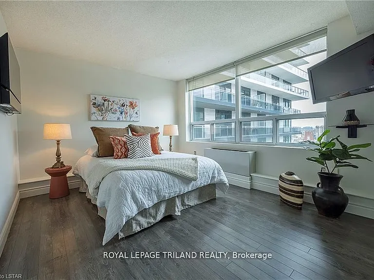 155 Kent St #1205 — Photo 11