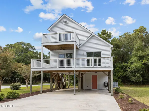 306 Cape Fear Loop, Emerald Isle, NC 28594