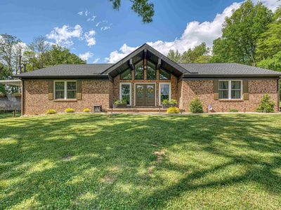 1222 Maple Grove Rd, Boonville, IN, 47601