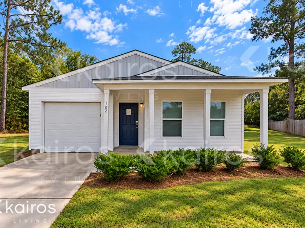 102 Morgan Ct SE, Ludowici, GA 31316