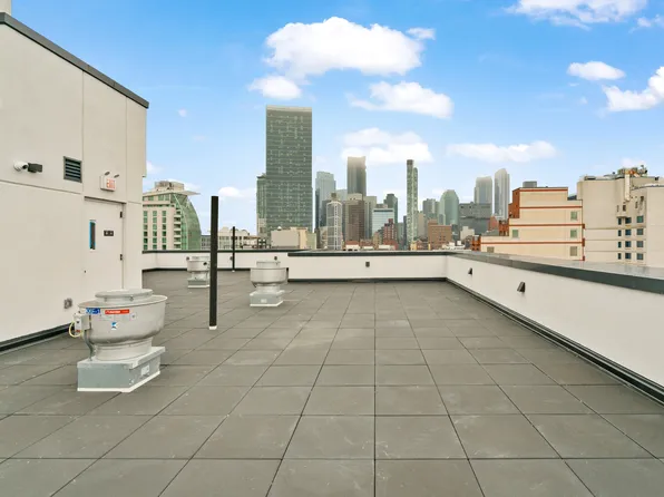 28-08 38th Avenue image 19 of 20