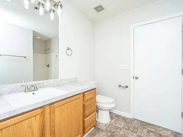137 Saint Phillips Row — Photo 15