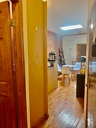 Rented by R New York