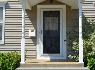 27 Green St, Hudson, MA 01749