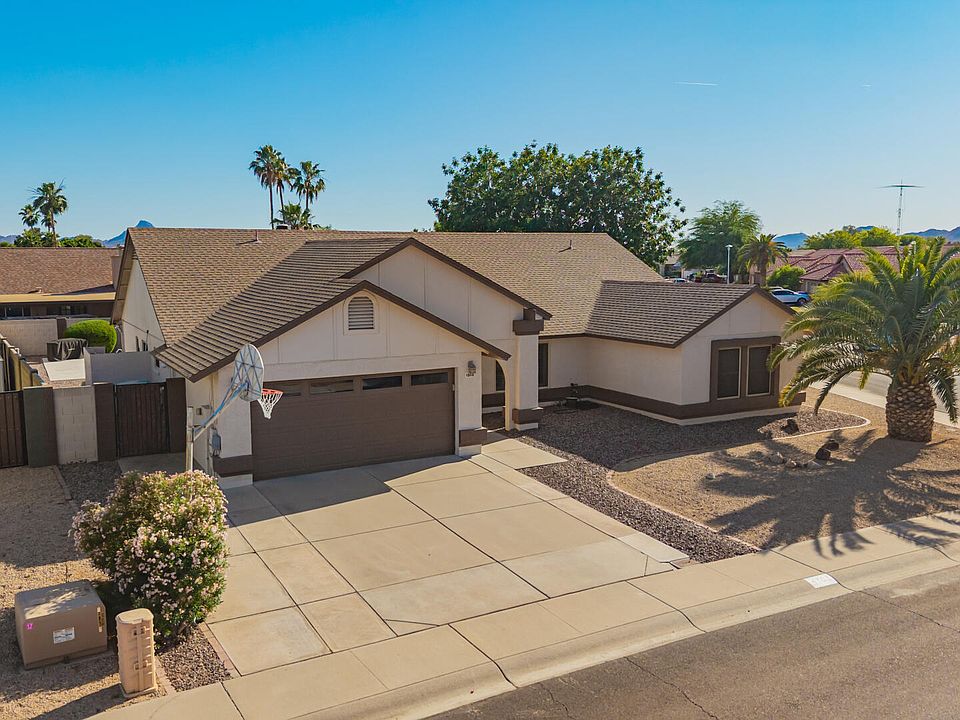 1st image of 4303 E JANICE Way