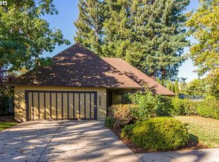 2730 Chuckanut St, Eugene, OR 97408