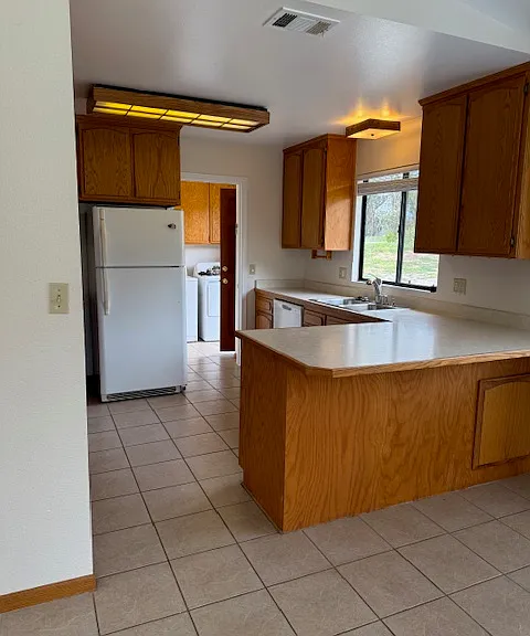 1095 Camino Caballo — Photo 6