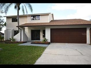 1420 Corner Oaks Dr, Brandon, FL 33510