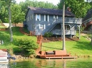 1418 Cliftmont Cir, Lawrenceburg, IN