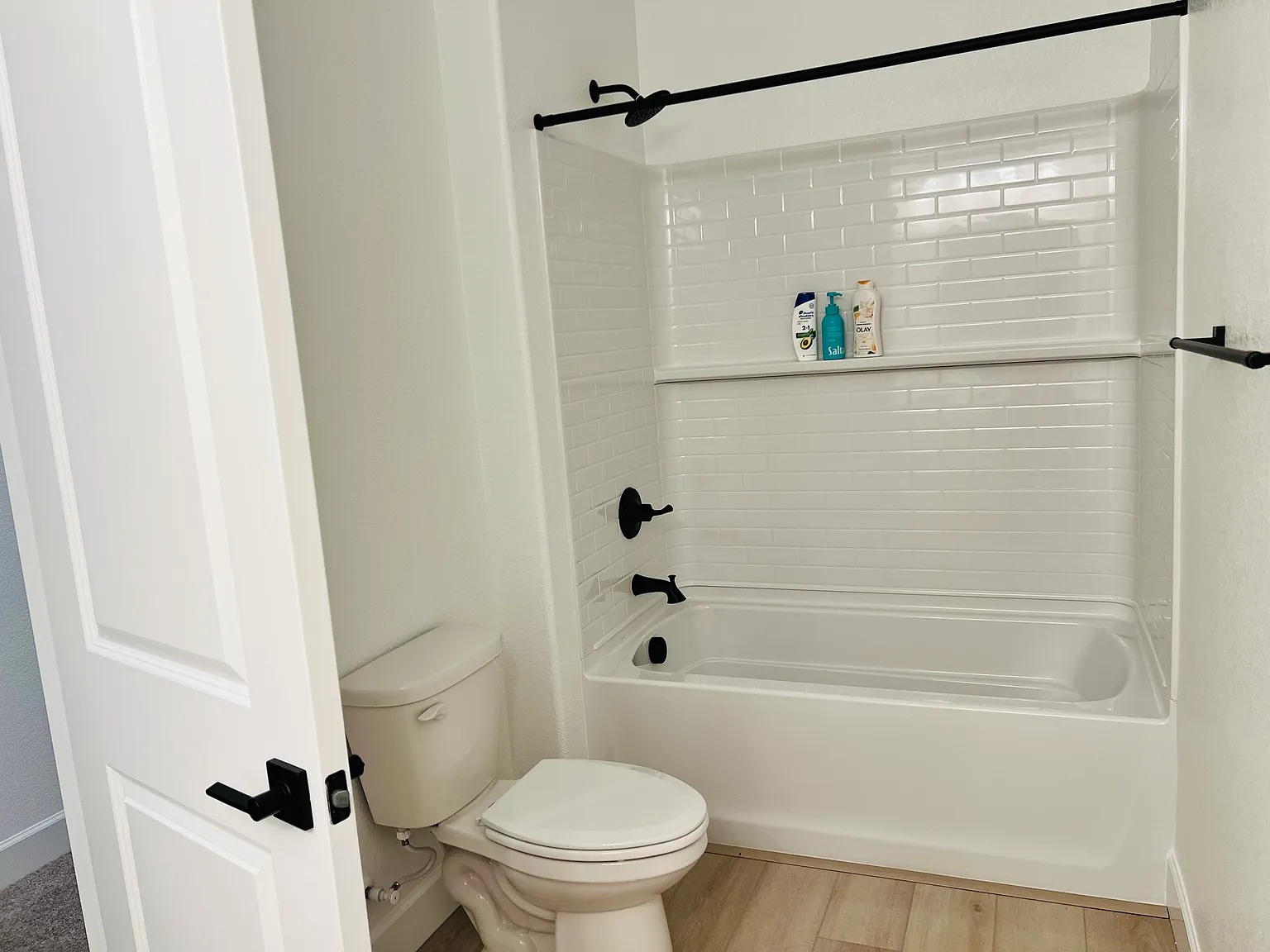 2671 Hickory Ln — Photo 4
