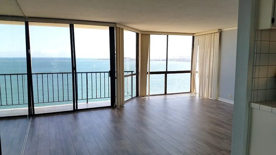 1750 E Ocean Blvd #H