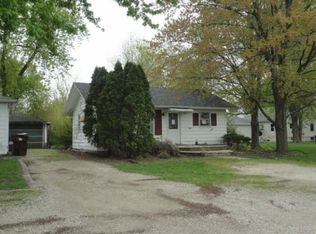 550 E 2nd Ave, Clifton, IL 60927