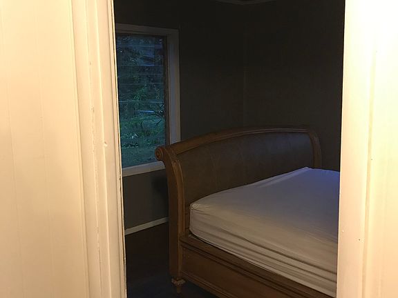 New bed in queen room