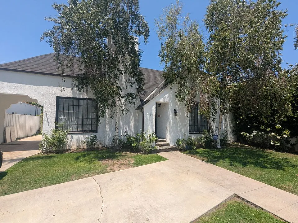 169 N Wetherly Dr