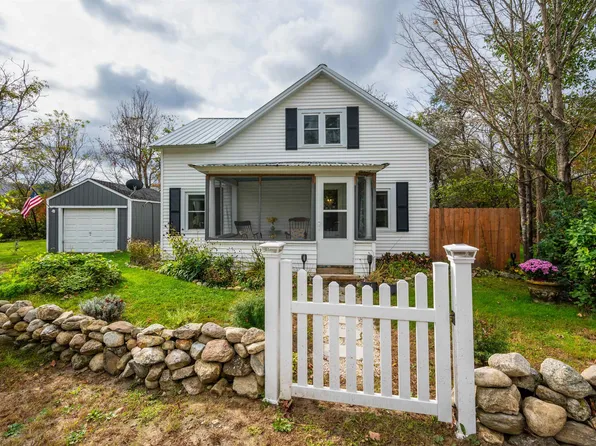 58 Library Road, Grafton, NH 03240
