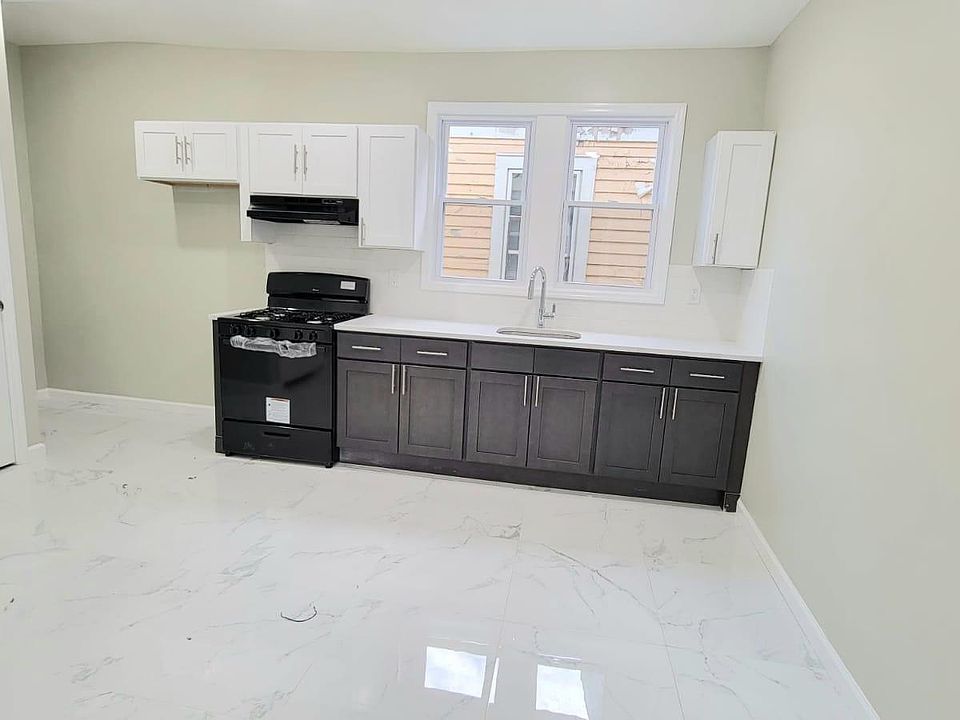 1st image of 268 Chadwick Ave APT 2
