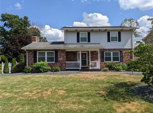 244 Falcon Ridge Dr, New Kensington, PA 15068