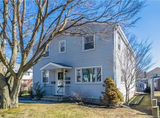 980 Shippan Ave #2B, Stamford, CT 06902