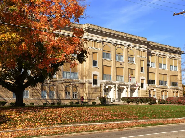 Spacious Living at Heritage Lofts, Piqua