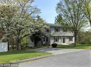 626 Geneva Dr, Westminster, MD 21157