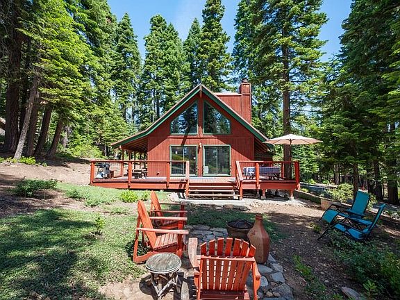 3rd image of 890 Carnelian Cir