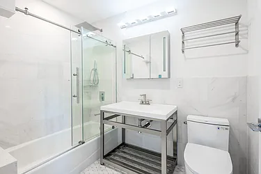 Rented by Sapo Group