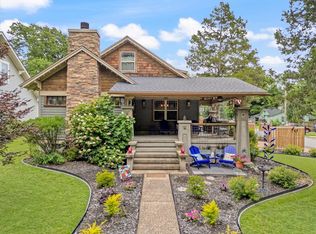 521 S College St, Siloam Springs, AR 72761