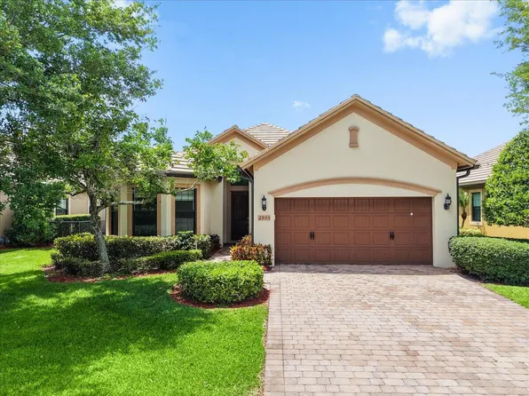 2905 Siena Cir, Wellington, FL 33414
