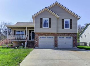 436 Foot Hill Dr, Grain Valley, MO 64029