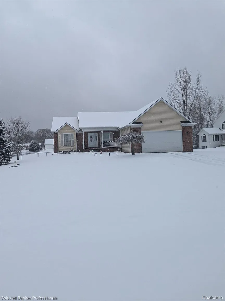 2151 Fawn Glen Cir photo 1