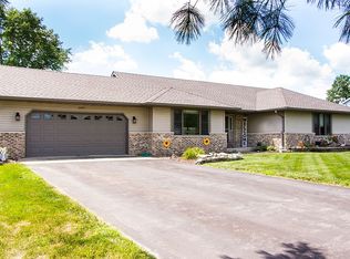 6295 Junebug Ln, Morris, IL 60450