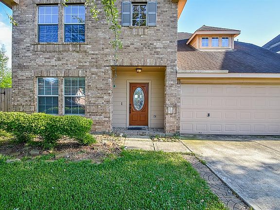 4th image of 2210 Stoney Brook Dr