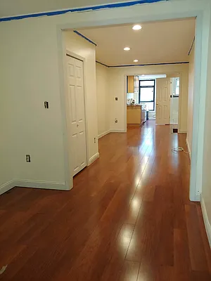 Rented by Manhattan Best Realty, Inc. | media 8