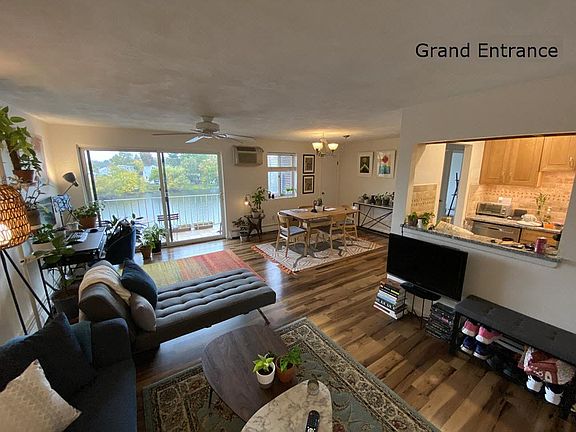 3rd image of 18 Hamilton Rd APT 503