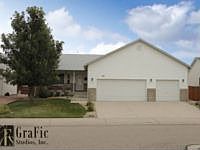 1st image of 411 Norwood Ct