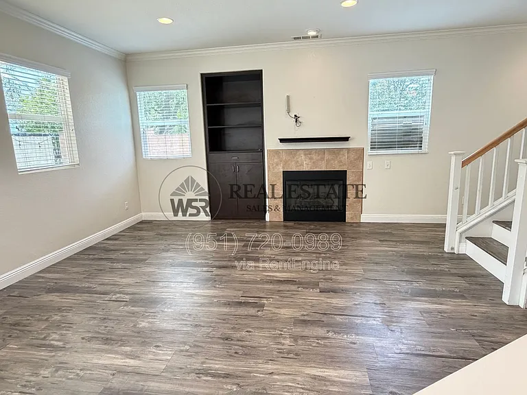 5798 Mapleview Dr — Photo 5