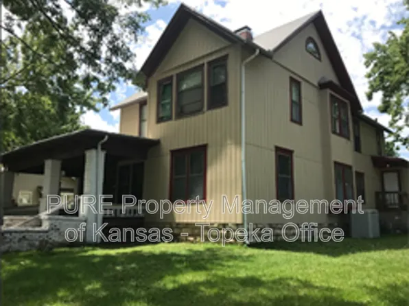 1601 SW Mulvane St, Topeka, KS