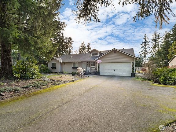 2nd image of 13300 Stoney Ridge Lane SW