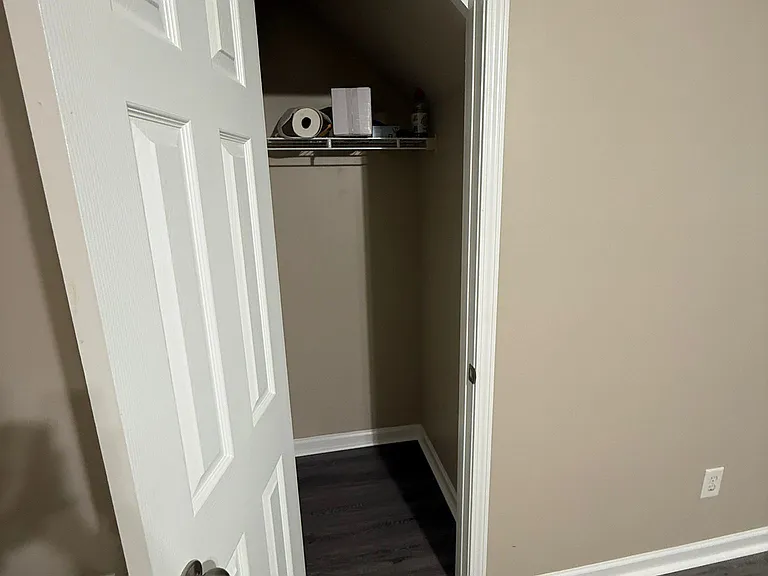 518 Oakside Pl — Photo 8