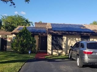 12719 SW 71st Ter, Miami, FL 33183