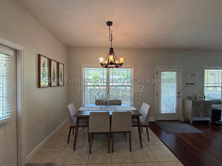 3886 Walsh St — Photo 5