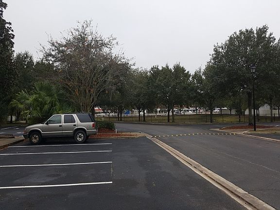 4th image of 5201 Playpen Dr Unit 7