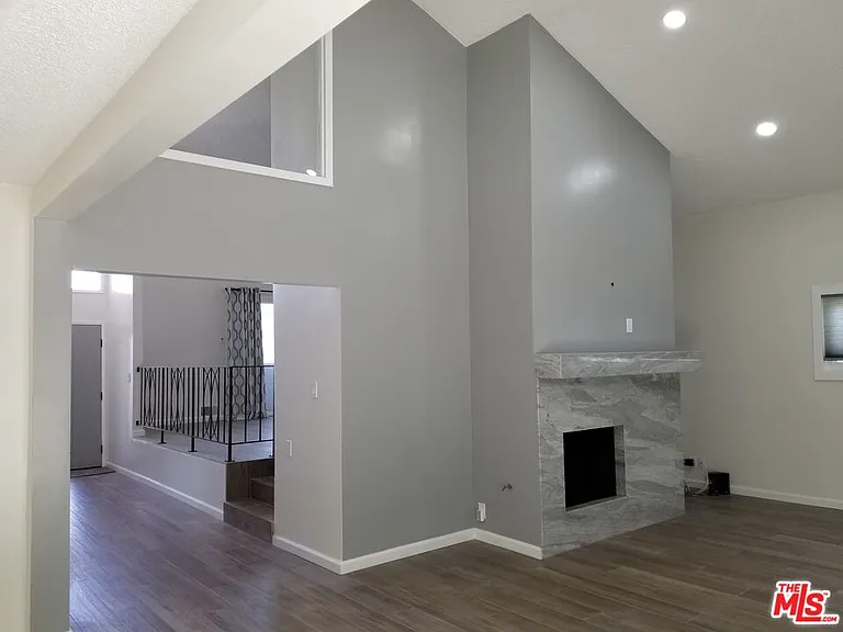 5652 Glenford St — Photo 19