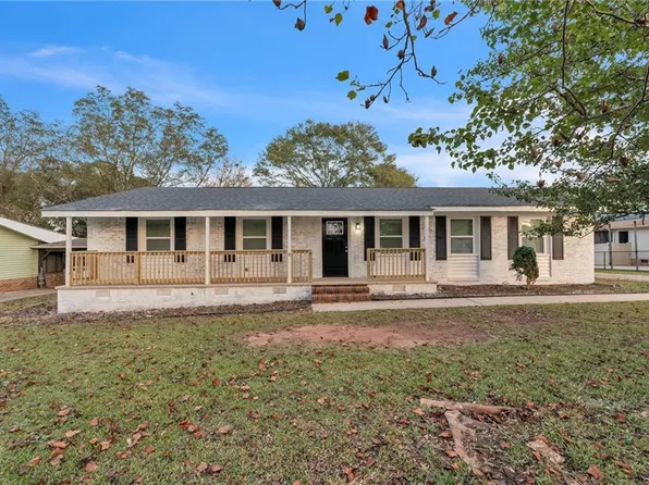 108 Marlon St, Thomaston, GA 30286